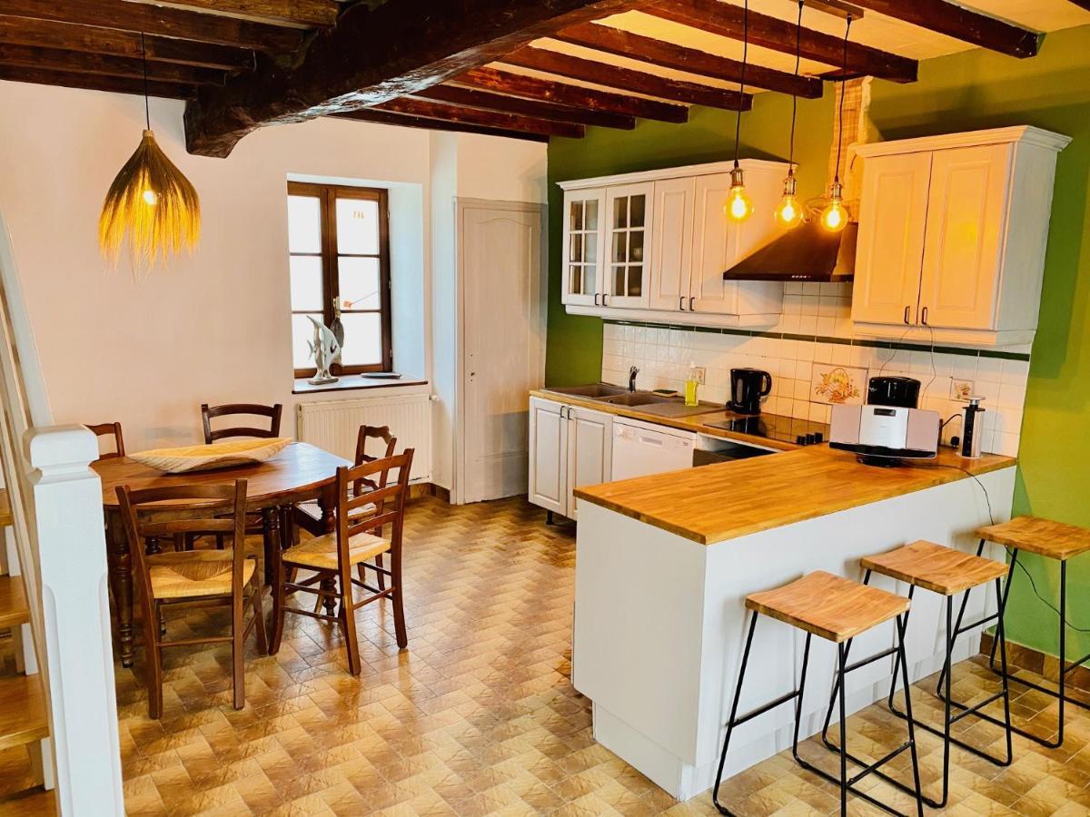 Les Villas Du Domaine De Suzel Vignieu ภายนอก รูปภาพ
