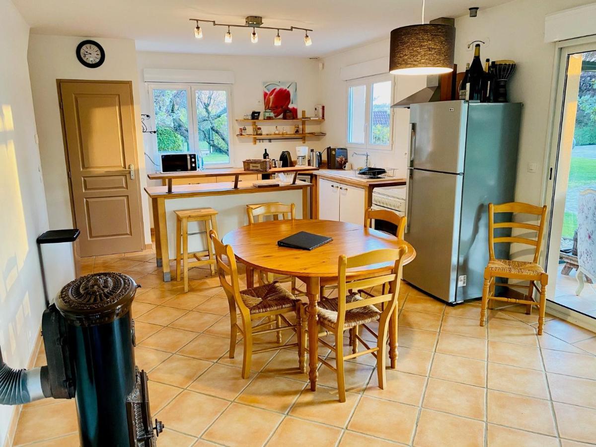 Les Villas Du Domaine De Suzel Vignieu ภายนอก รูปภาพ