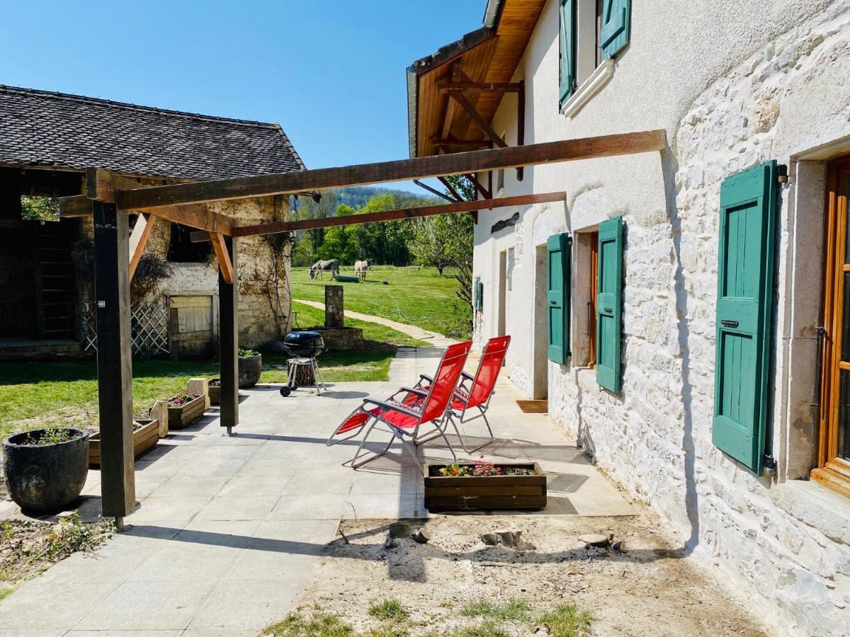 Les Villas Du Domaine De Suzel Vignieu ภายนอก รูปภาพ
