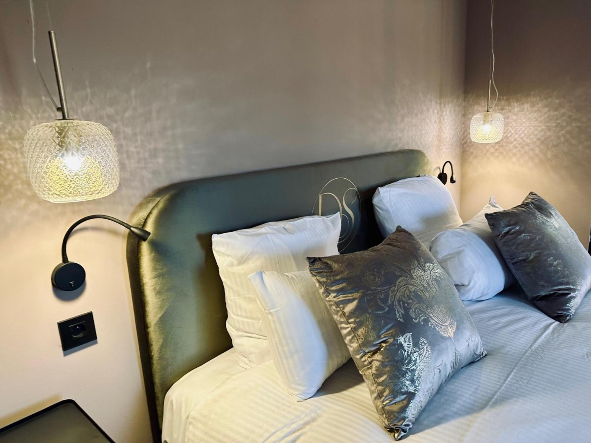 Les Villas Du Domaine De Suzel Vignieu ภายนอก รูปภาพ